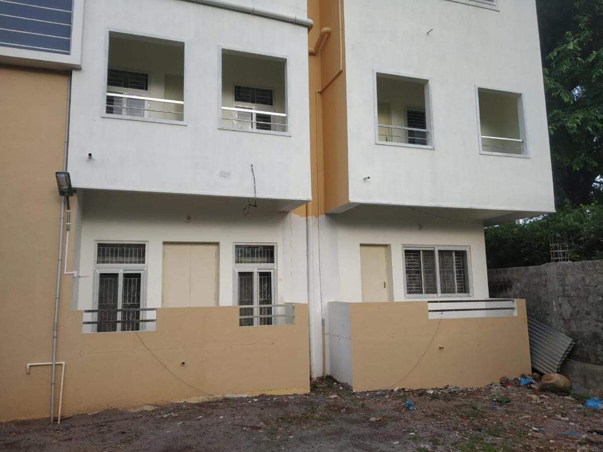 ילאגירי Thirumala Inn מראה חיצוני תמונה