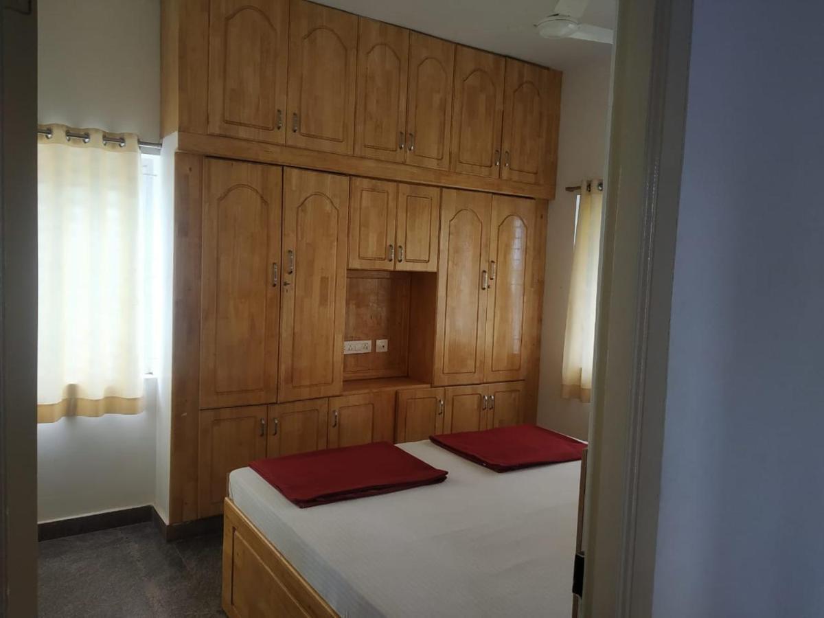 ילאגירי Thirumala Inn מראה חיצוני תמונה